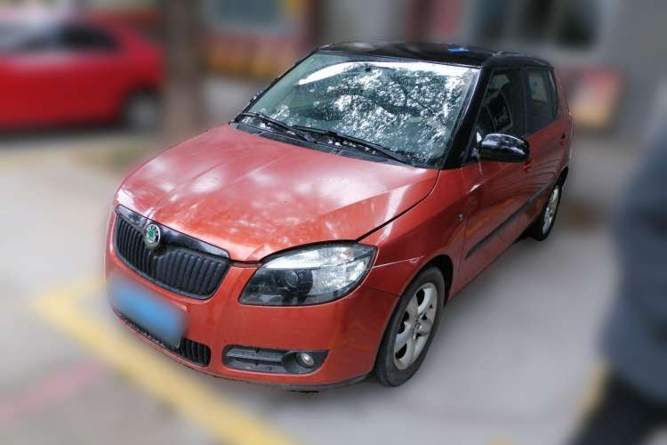 Used Skoda Fabia 2009 1.6L Automatic Crystal Edition