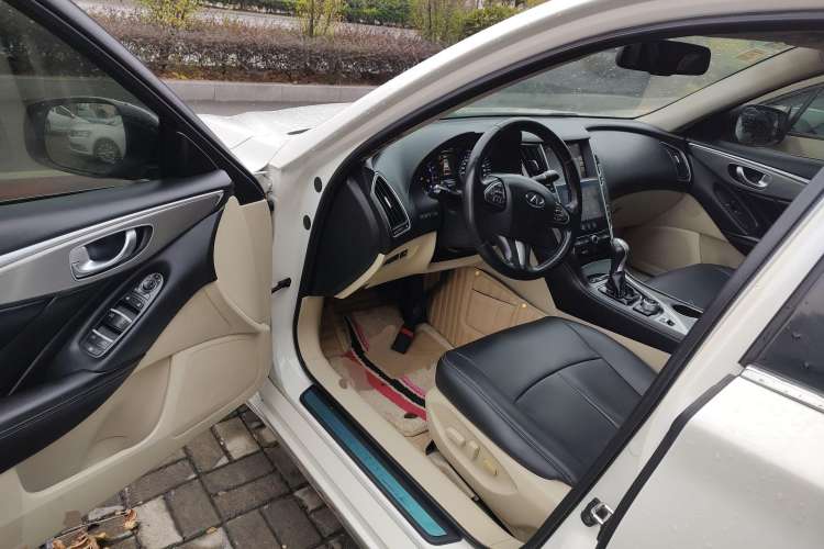 Used Infiniti Q50L 2015 2.0T Enjoyment Edition