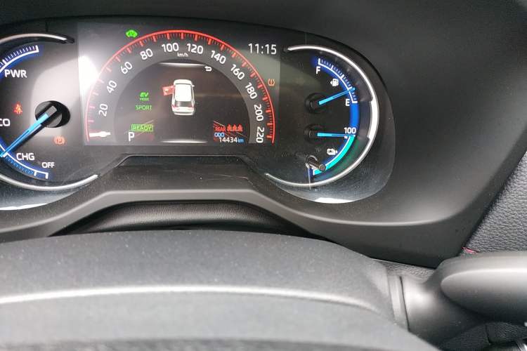 Used Toyota RAV4 Rongfang Plug-in Hybrid 2021 2.5L Two-Wheel Drive Elite Pro