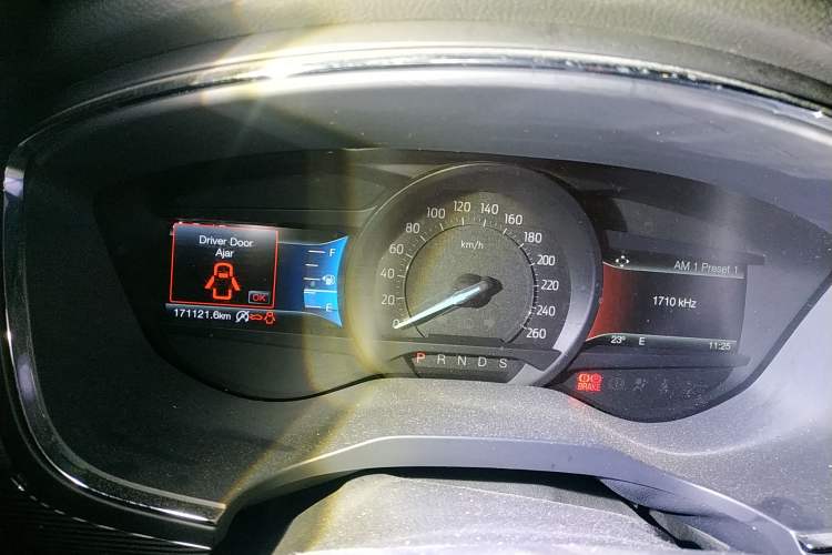 Used Ford Taurus 2017 EcoBoost 245 Luxury Model