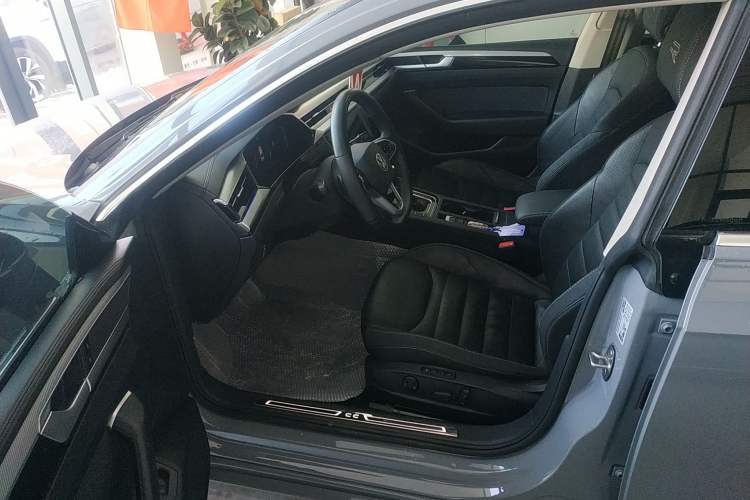 Used Volkswagen CC 2021 380TSI Striking Edition