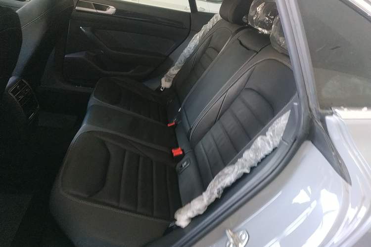 Used Volkswagen CC 2021 380TSI Striking Edition