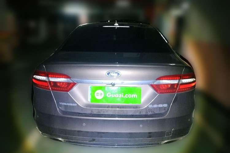 Used Ford Taurus 2017 EcoBoost 245 Luxury Model