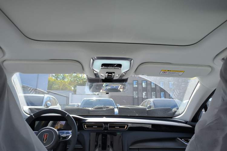 Used Hongqi H6 2023 2.0T ZhiMei Edition
