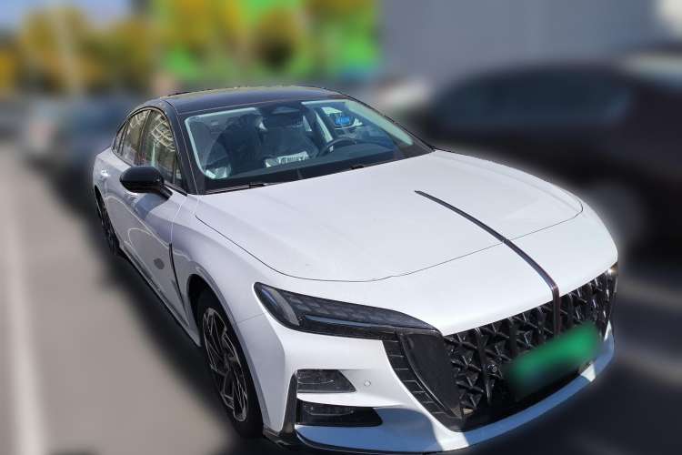 Used Hongqi H6 2023 2.0T ZhiMei Edition
