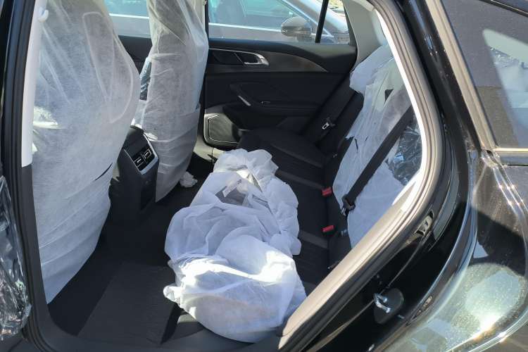 Used Hongqi H6 2023 2.0T ZhiMei Edition
