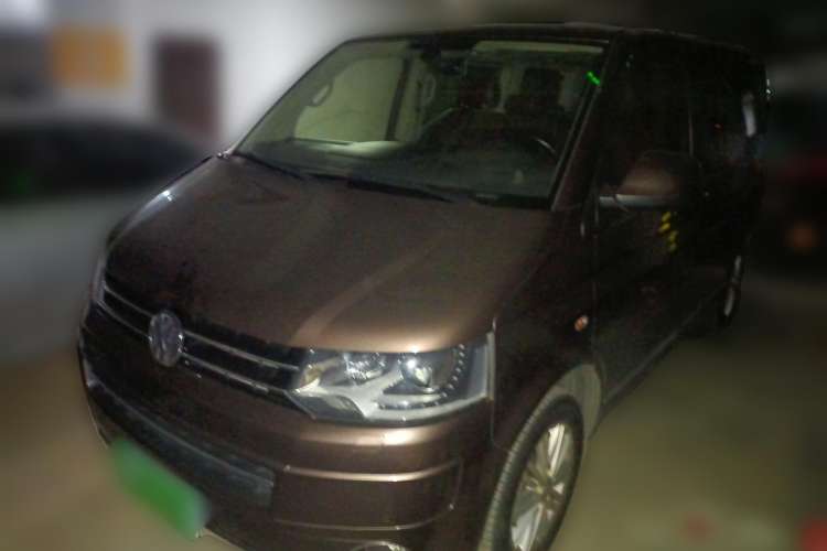 Used Volkswagen Multivan 2012 2.0 TSI Two-Wheel-Drive Luxury Edition