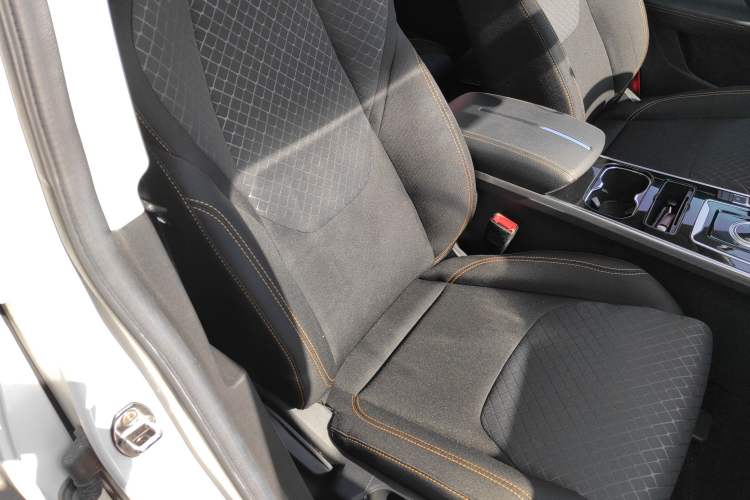 Used DORCEN G60S 2019 1.5T Automatic Luxury Version China VI Standard
