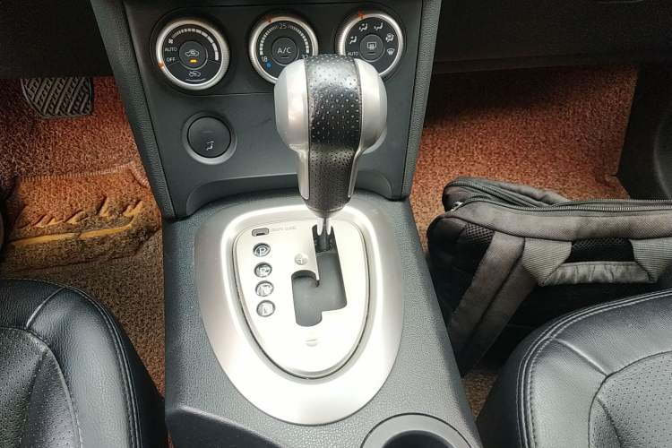 Used Nissan Qashqai 2010 20X LE CVT 2WD
