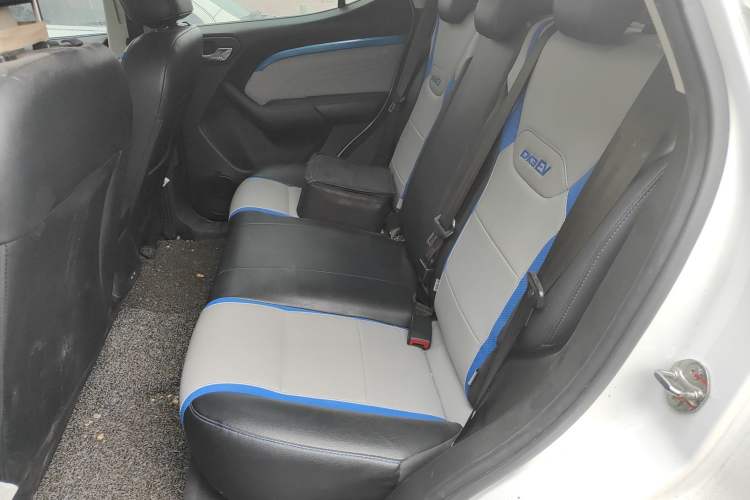 Used Soueast DX3 2018 EV Flagship Model Left Rear Seat