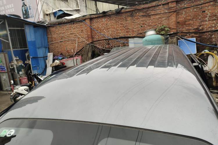 Used SRM Gold Hiace M Classic 2022 1.5L Engineering Lion Passenger Van 7 Seats
