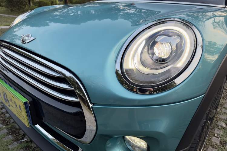 Used MINI MINI 2017 1.5T COOPER Caribbean Blue Limited Edition