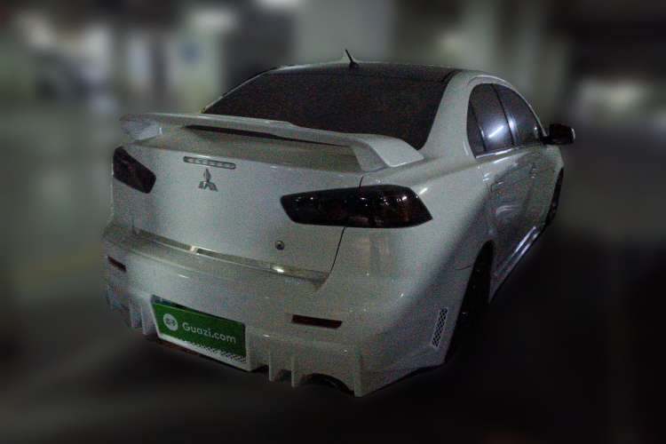 Used Mitsubishi Lancer EX 2012 Classic 2.0L CVT Black & White Edition
