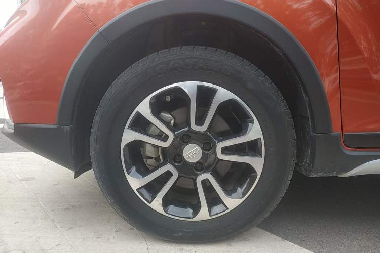 Used Geely Auto Vision X3 2017 1.5L Automatic Elite Model
