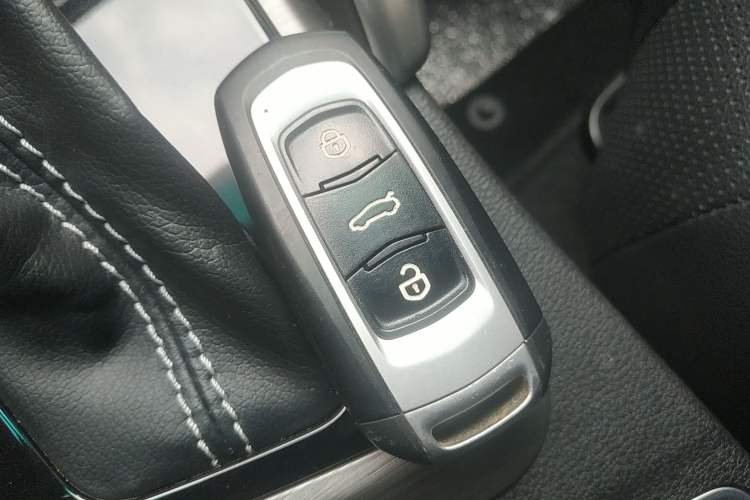 Used Geely Auto Vision X3 2017 1.5L Automatic Elite Model
