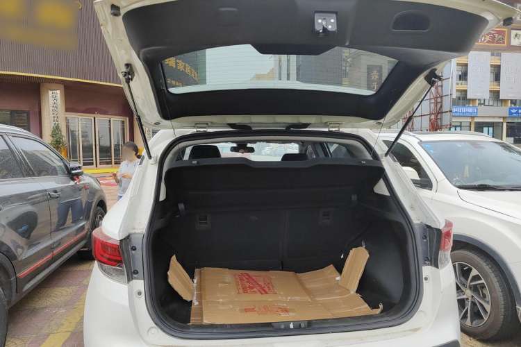 Used Soueast DX3 2018 EV Flagship Model Trunk