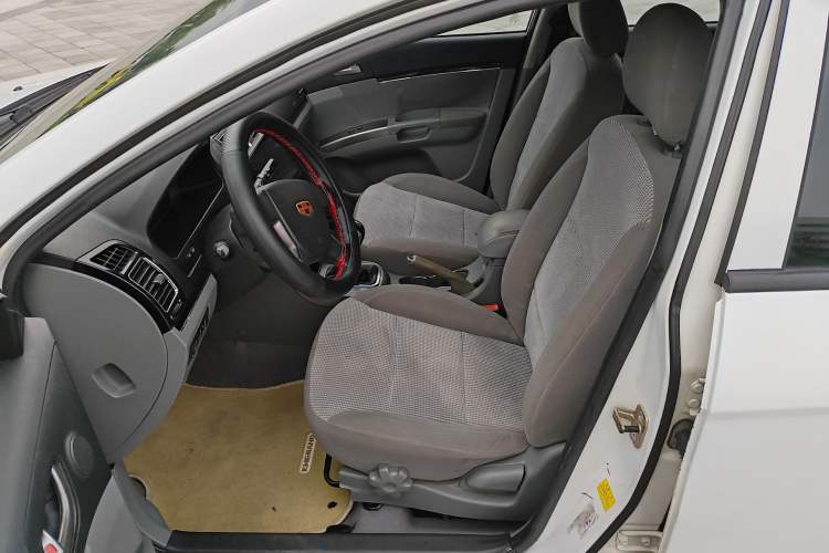 Used Geely Auto Classic Emgrand 2012 Hatchback 1.5L Manual Chao Yue Huimin Model