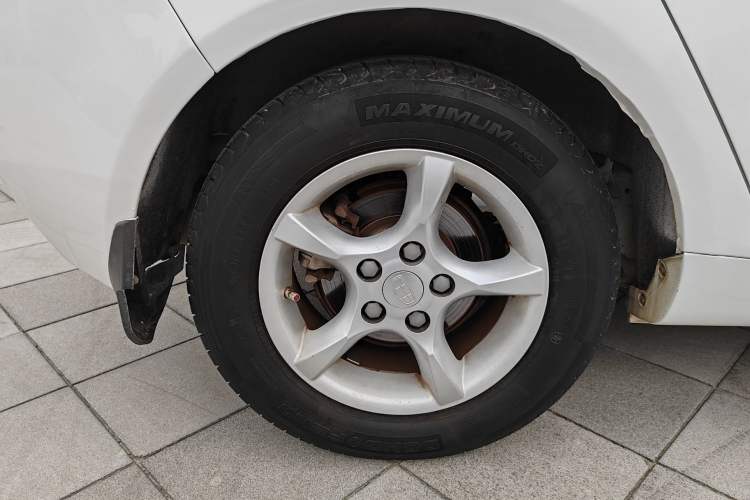 Used Geely Auto Classic Emgrand 2012 Hatchback 1.5L Manual Chao Yue Huimin Model