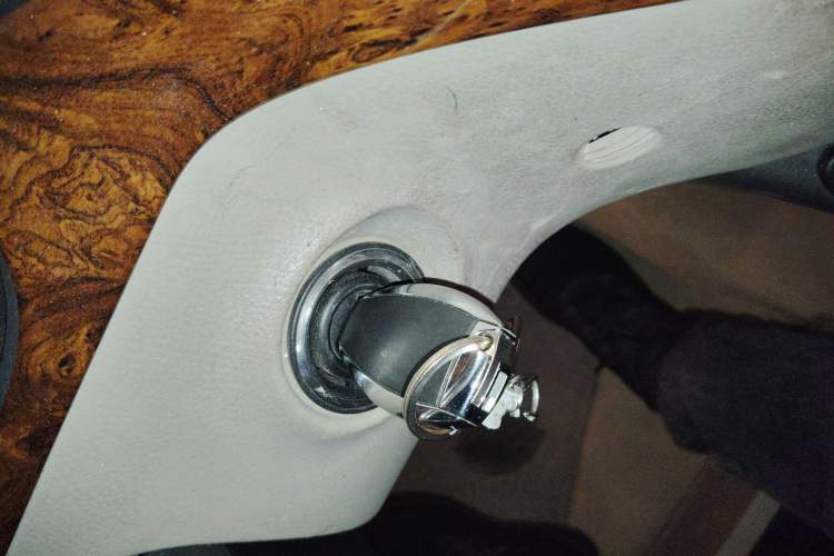 Used Mercedes-Benz Viano 2011 2.5L Navigator Edition Vehicle Key