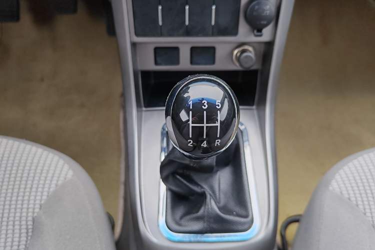 Used Geely Auto Classic Emgrand 2012 Hatchback 1.5L Manual Chao Yue Huimin Model