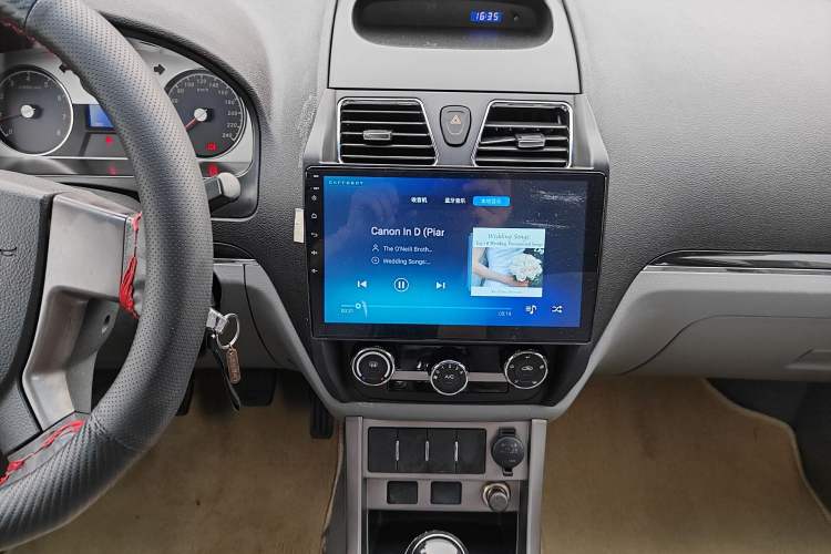 Used Geely Auto Classic Emgrand 2012 Hatchback 1.5L Manual Chao Yue Huimin Model