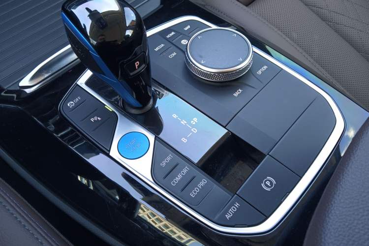 Used BMW iX3 2022 Leading Model
