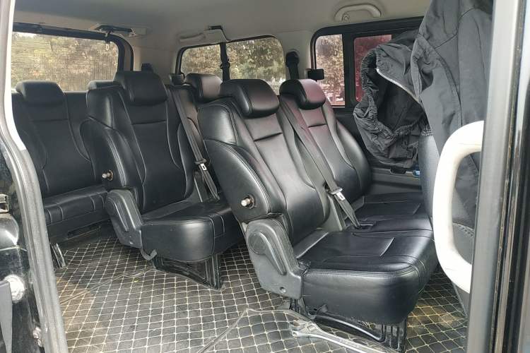 Used JAC M4 2017 1.9T Diesel Manual Luxury Model