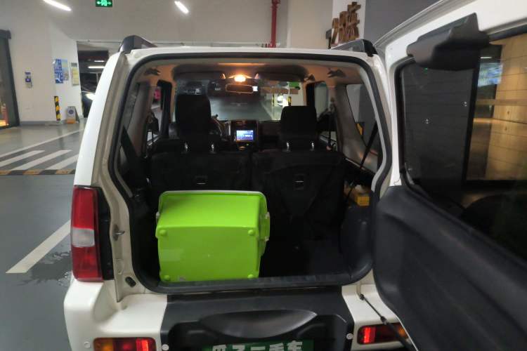 Used Suzuki Jimny 2012 1.3 AT JLX Navigation Edition