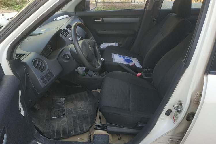 Used Suzuki Swift 2012 1.3L Manual Value Edition