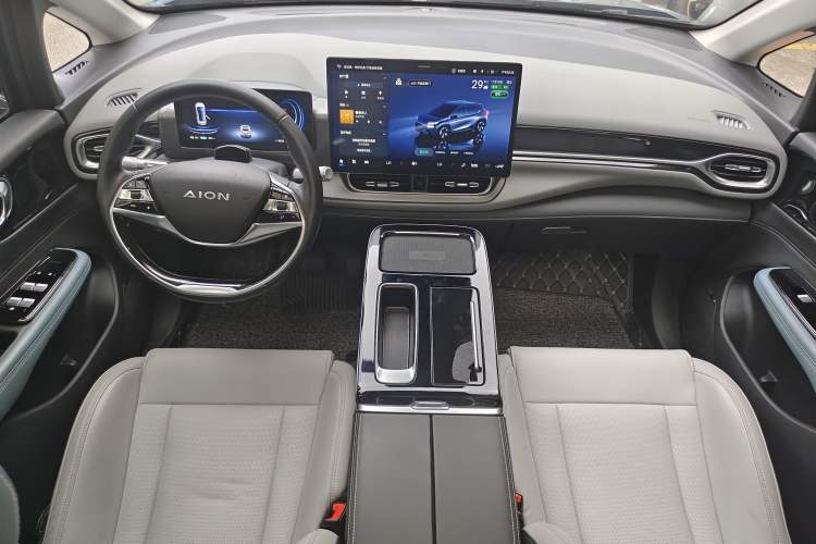 Used AION V 2023 Plus 70 Smart Enjoyment Seven-Seater Edition Ternary Lithium
