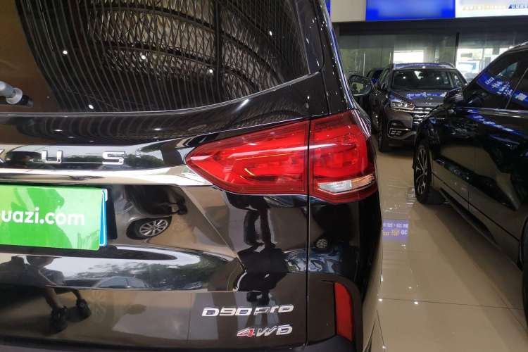 Used SAIC MAXUS D90 Pro 2020 2.0T Gasoline 4x4 Flagship Edition 6 Seats