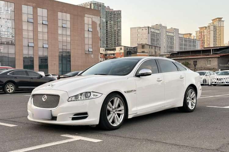 Used Jaguar XJ 2013 XJL 3.0 SC Cambridge Limited Edition