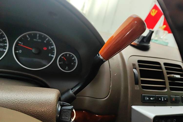 Used Buick GL8 2006 Lu Zun 3.0L LT Luxury Edition