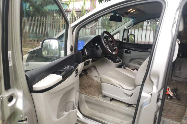 Used JAC Refine M5 2013 2.0T Gasoline Manual Business Edition