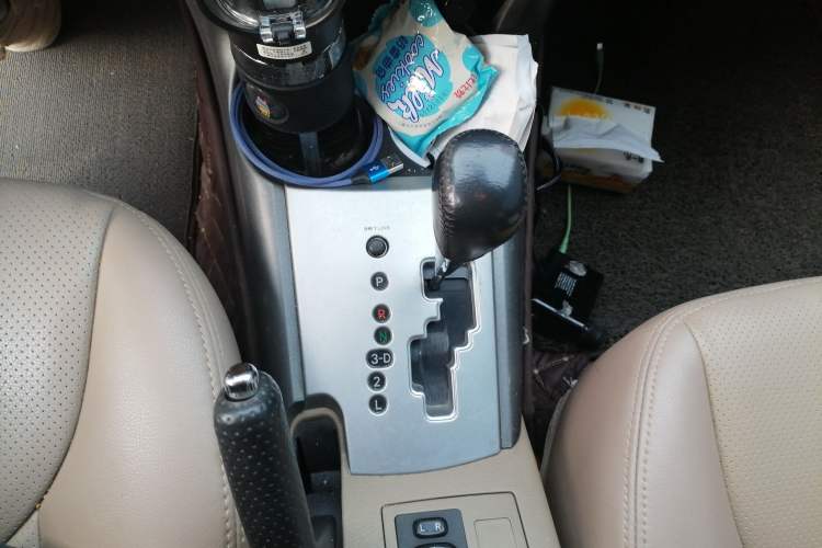 Used Toyota RAV4 2012 Luxurious Edition 2.0L Automatic All-Wheel Drive
