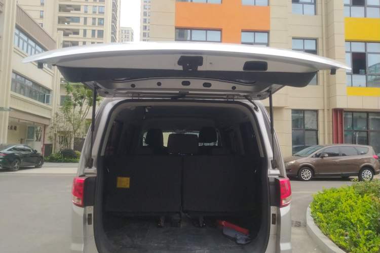 Used JAC M4 2016 2.0L Manual Comfort Edition