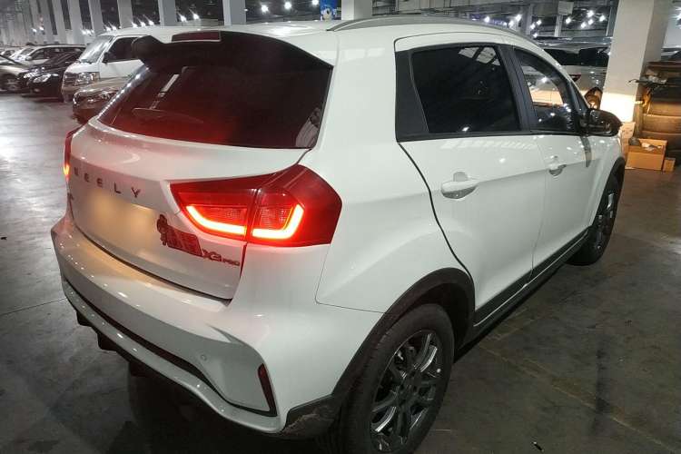 Used Geely Auto Vision X3 2021 PRO 1.5L CVT Deluxe Model