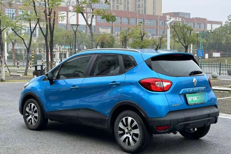 Used Renault Captur 2015 1.2T Automatic Standard Edition