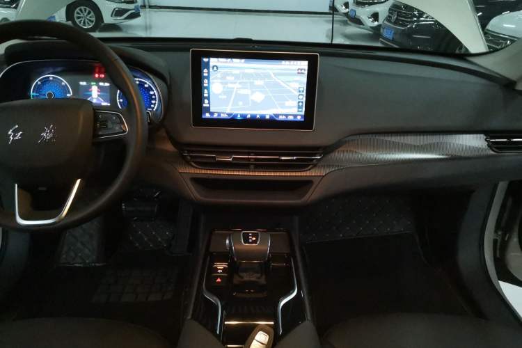 Used Hongqi E-QM5 2022 431 km Charge & Enjoy Edition
