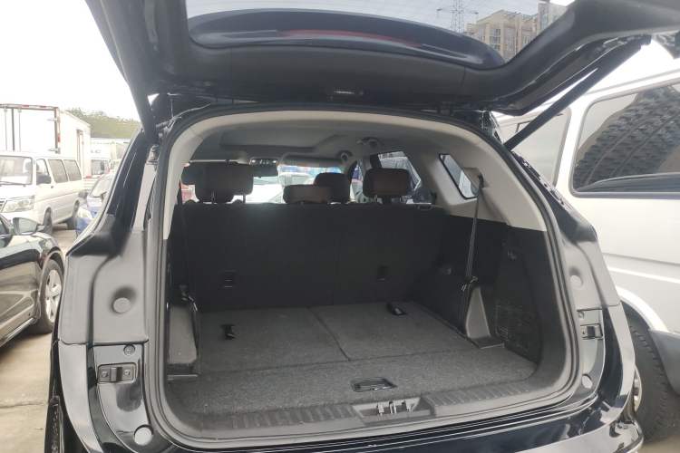 Used JETOUR X90 2021 1.6T DCT Shadow Edition 7-Seater Trunk