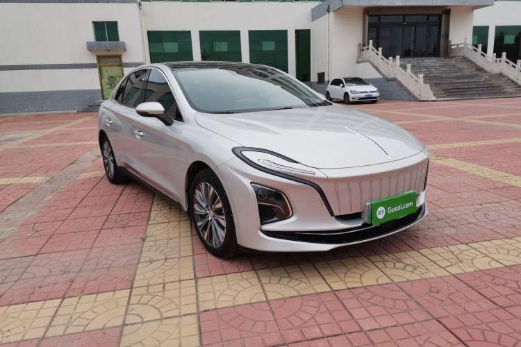 Used Hongqi E-QM5 2022 431 km Charge & Enjoy Edition
