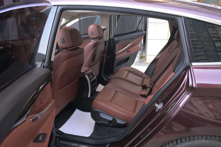 Used BMW 5 Series GT 2017 528i Leading Model
