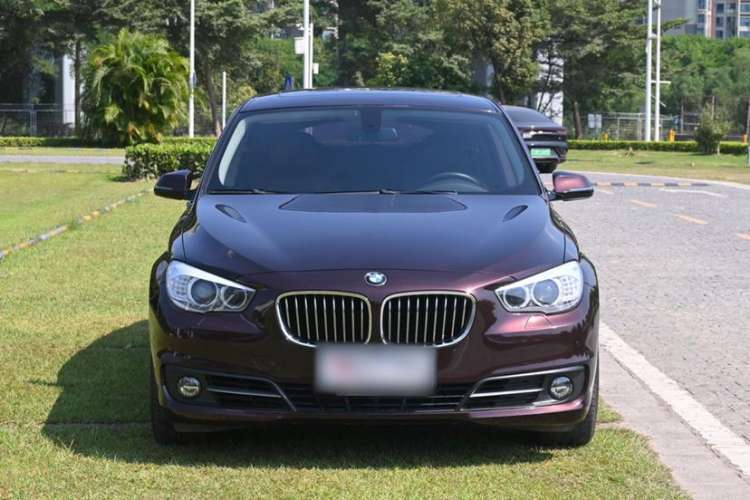 Used BMW 5 Series GT 2017 528i Leading Model
