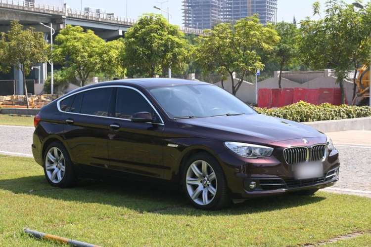 Used BMW 5 Series GT 2017 528i Leading Model
