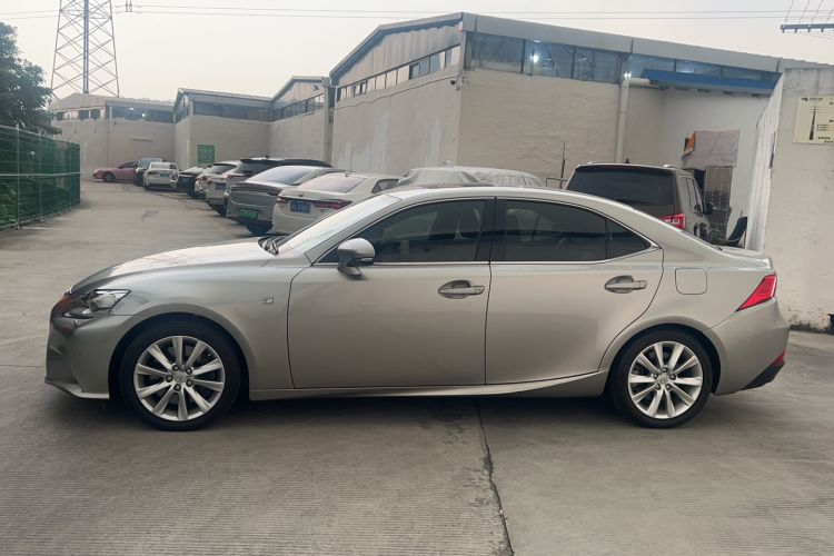 Used Lexus IS 2015 200t F SPORT