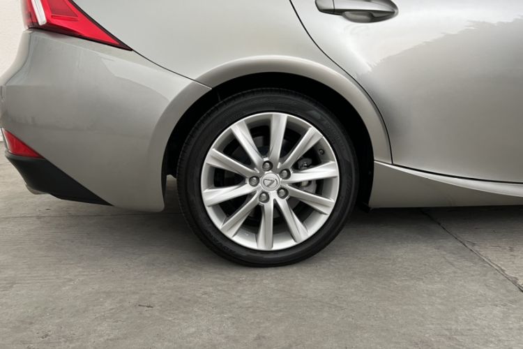 Used Lexus IS 2015 200t F SPORT