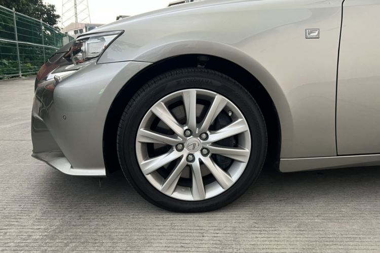 Used Lexus IS 2015 200t F SPORT