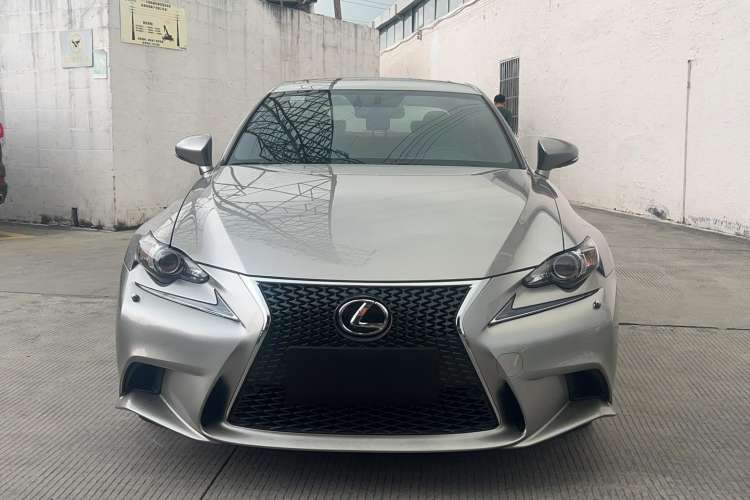 Used Lexus IS 2015 200t F SPORT