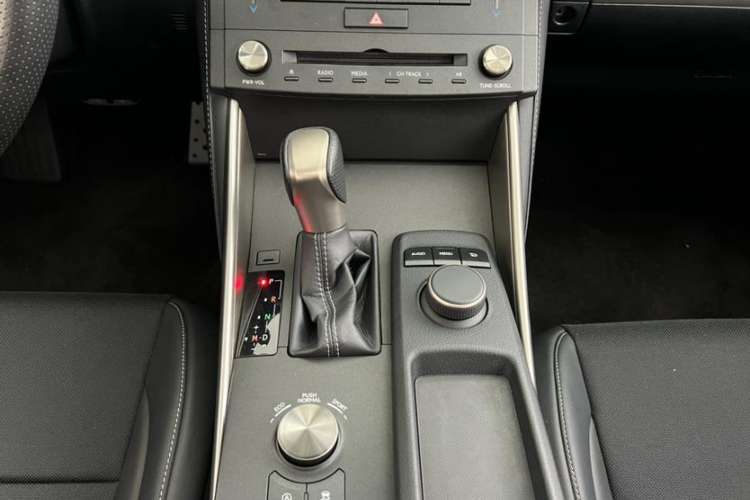 Used Lexus IS 2015 200t F SPORT