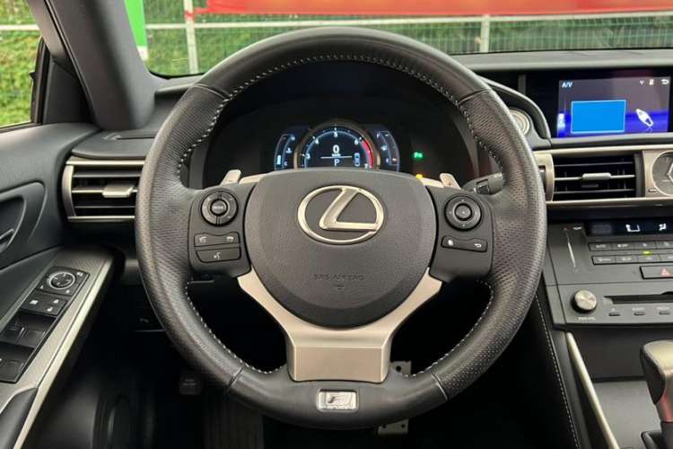 Used Lexus IS 2015 200t F SPORT
